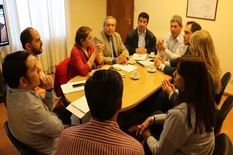 El secretario Federico Runín se reunió con integrantes de la APEL