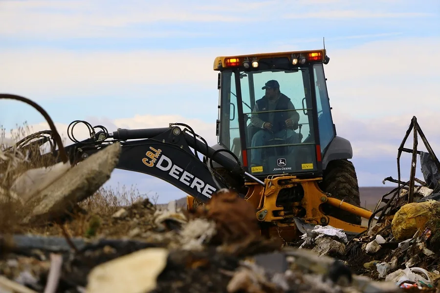 Cuarto operativo general del año levantando basurales clandestinos