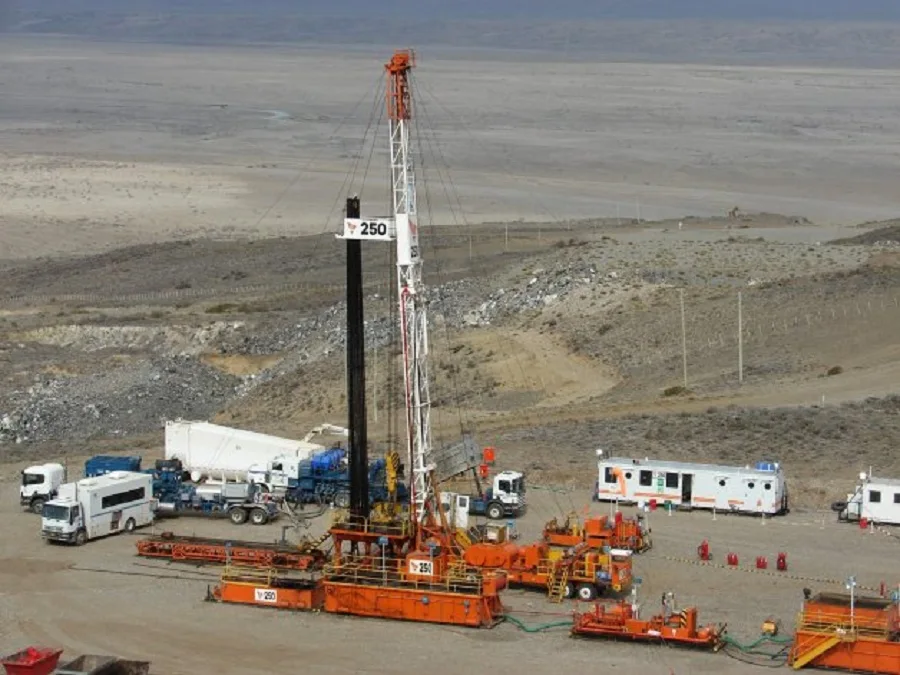  Petroleros de San Antonio están con medidas de fuerza en Manantiales Behr