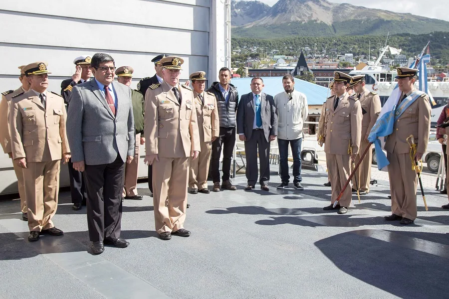 El Vicegobernador asistió a la ceremonia de cambio de mando del Guardacostas “Pedro Fique”