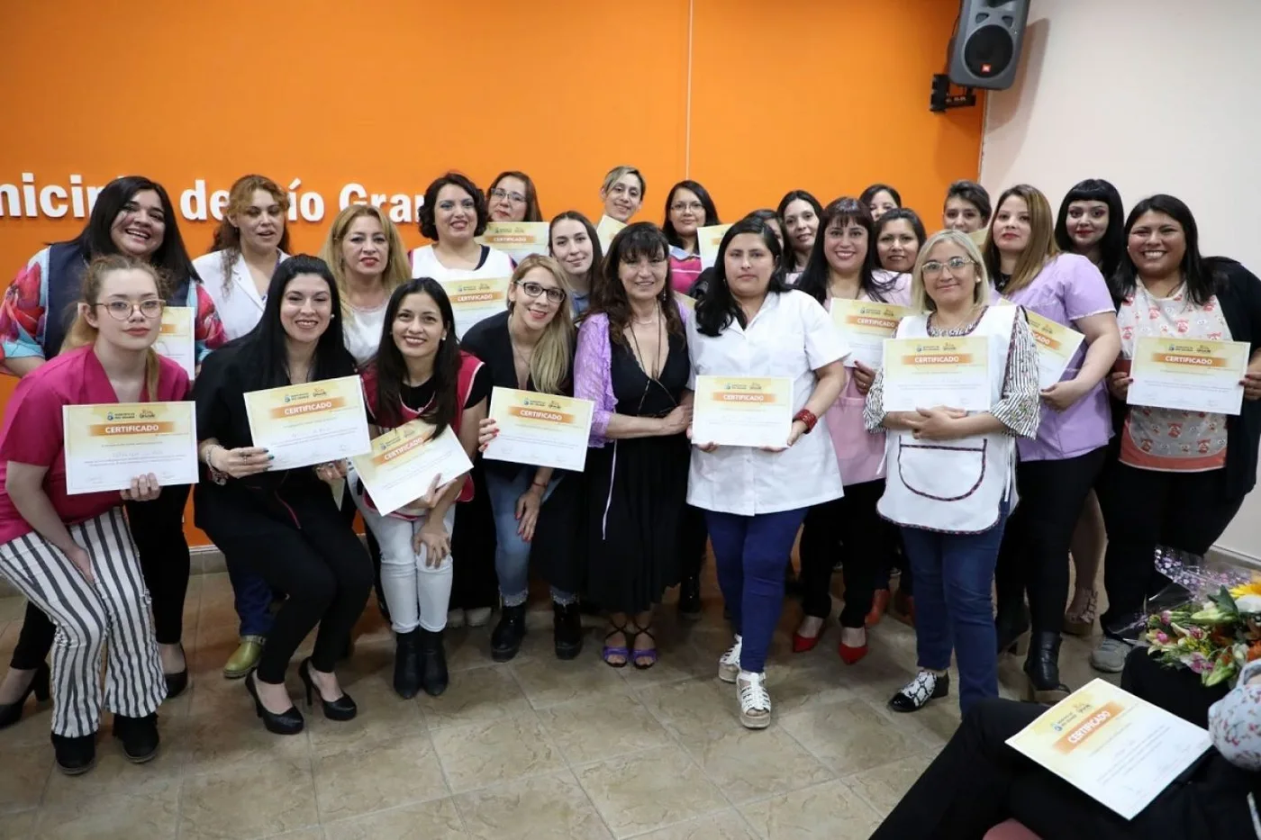 Entregaron certificados por la finalización de cursos de talleres municipales