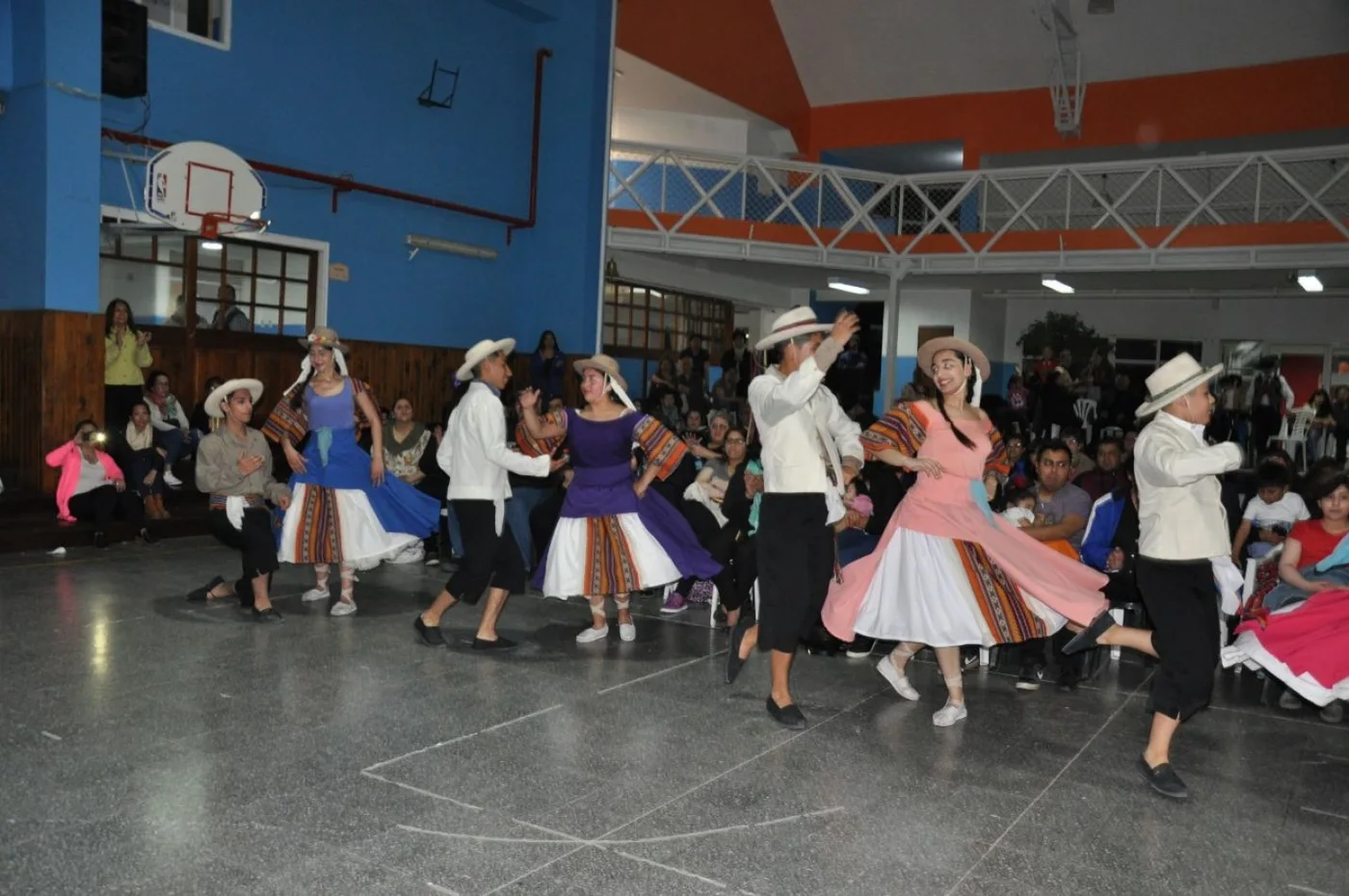 La Escuela Atahualpa realizó cierre anual de actividades
