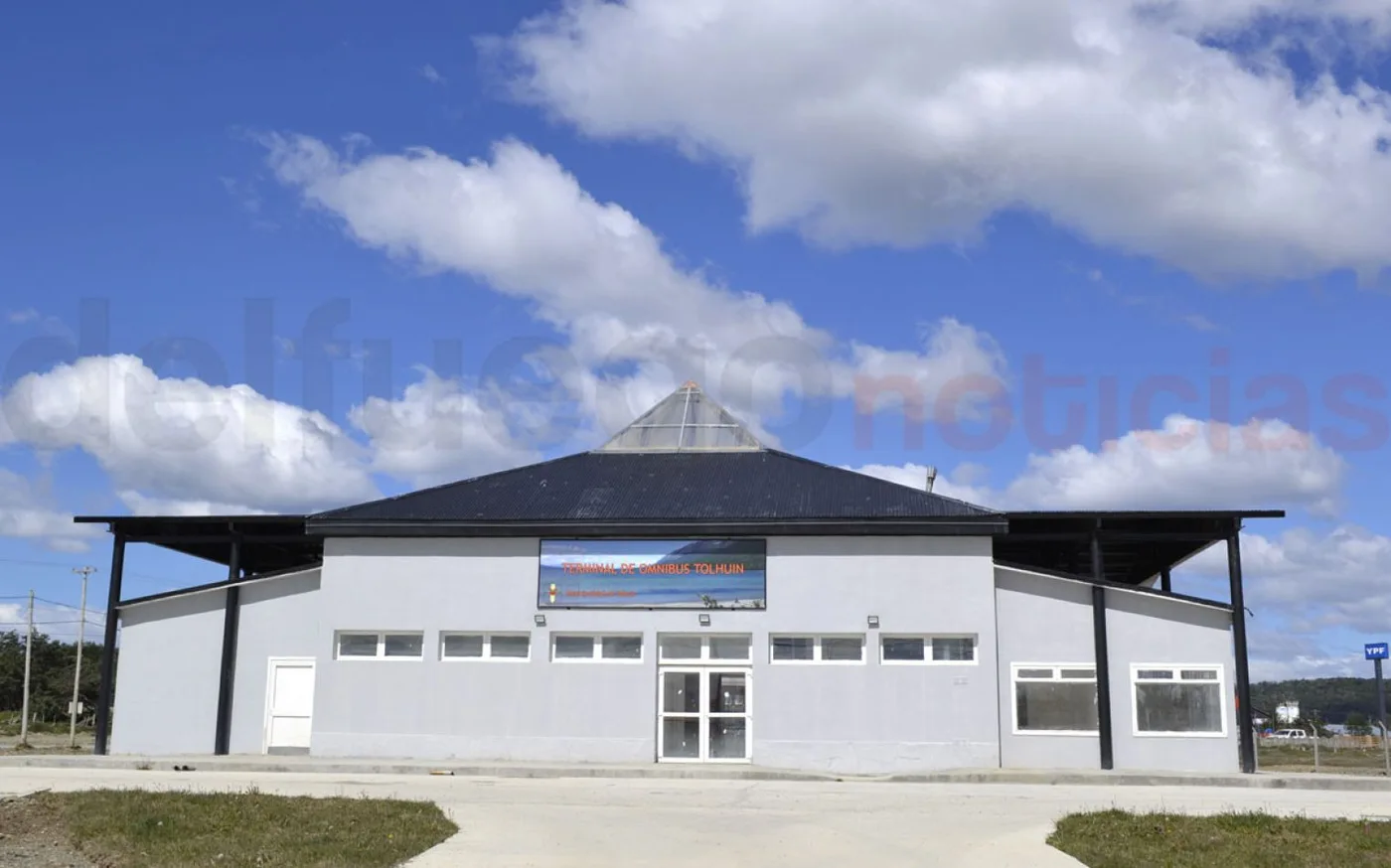 Terminal de ómnibus de Tolhuin.