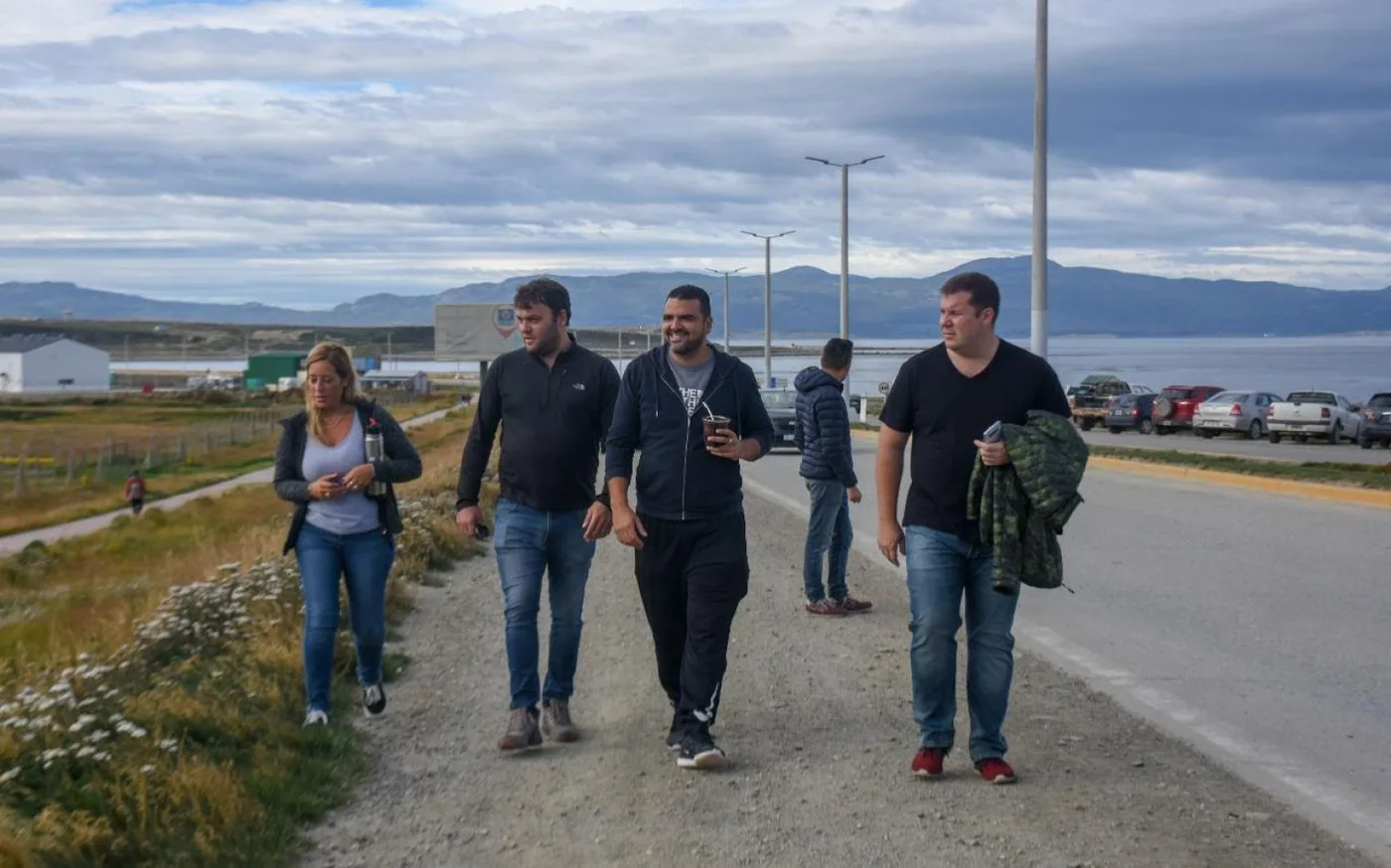 Vuoto acompañó los trabajos de limpieza y embellecimiento urbano