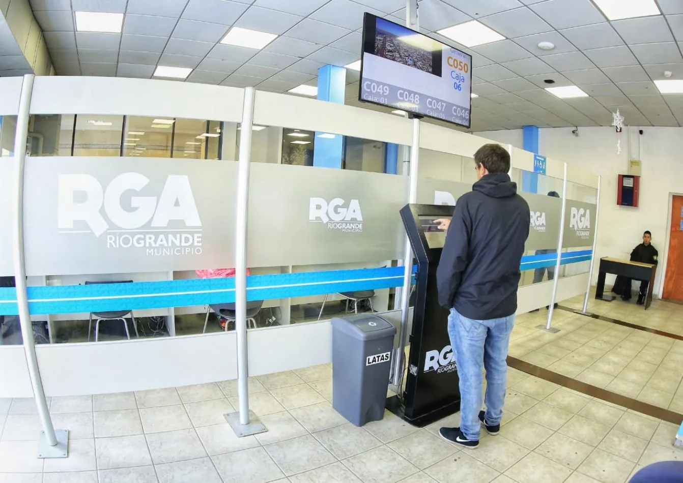 Con un estricto protocolo de seguridad vuelve la atención de Rentas municipal
