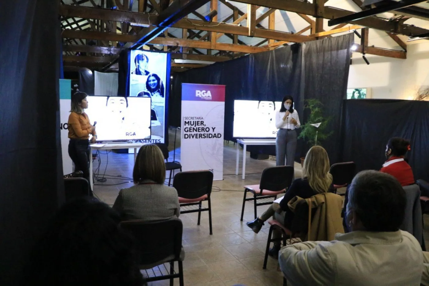 El Municipio de Río Grande, a través de la Secretaría de la Mujer, Género y Diversidad, trabaja en la implementación de la “Ley Micaela” en la ciudad.