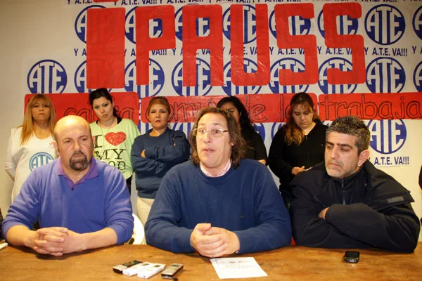 Marcelo Córdoba y Diego Castro, durante la conferencia de prensa.