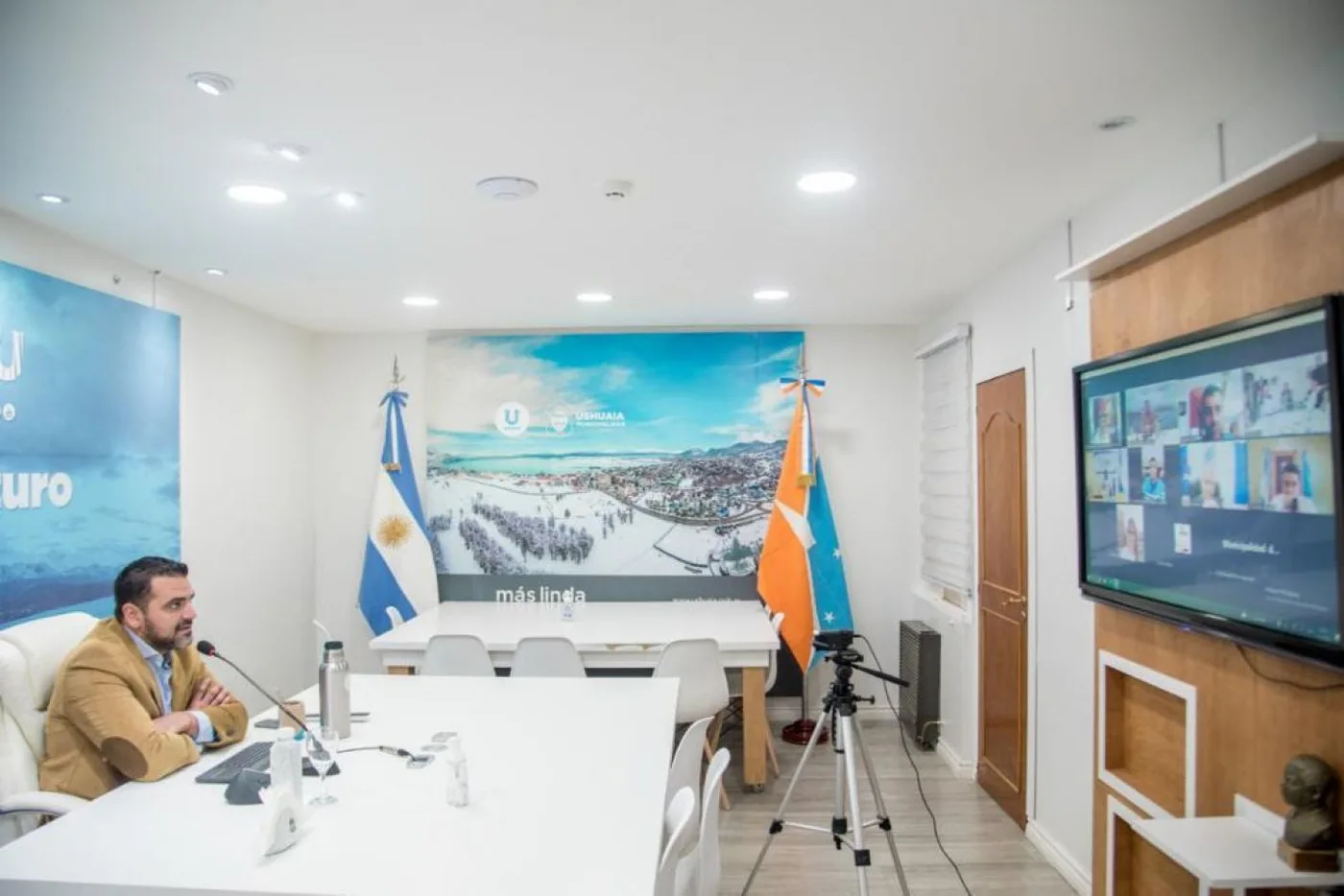 Vuoto participó del encuentro de la mesa ejecutiva de la FAM