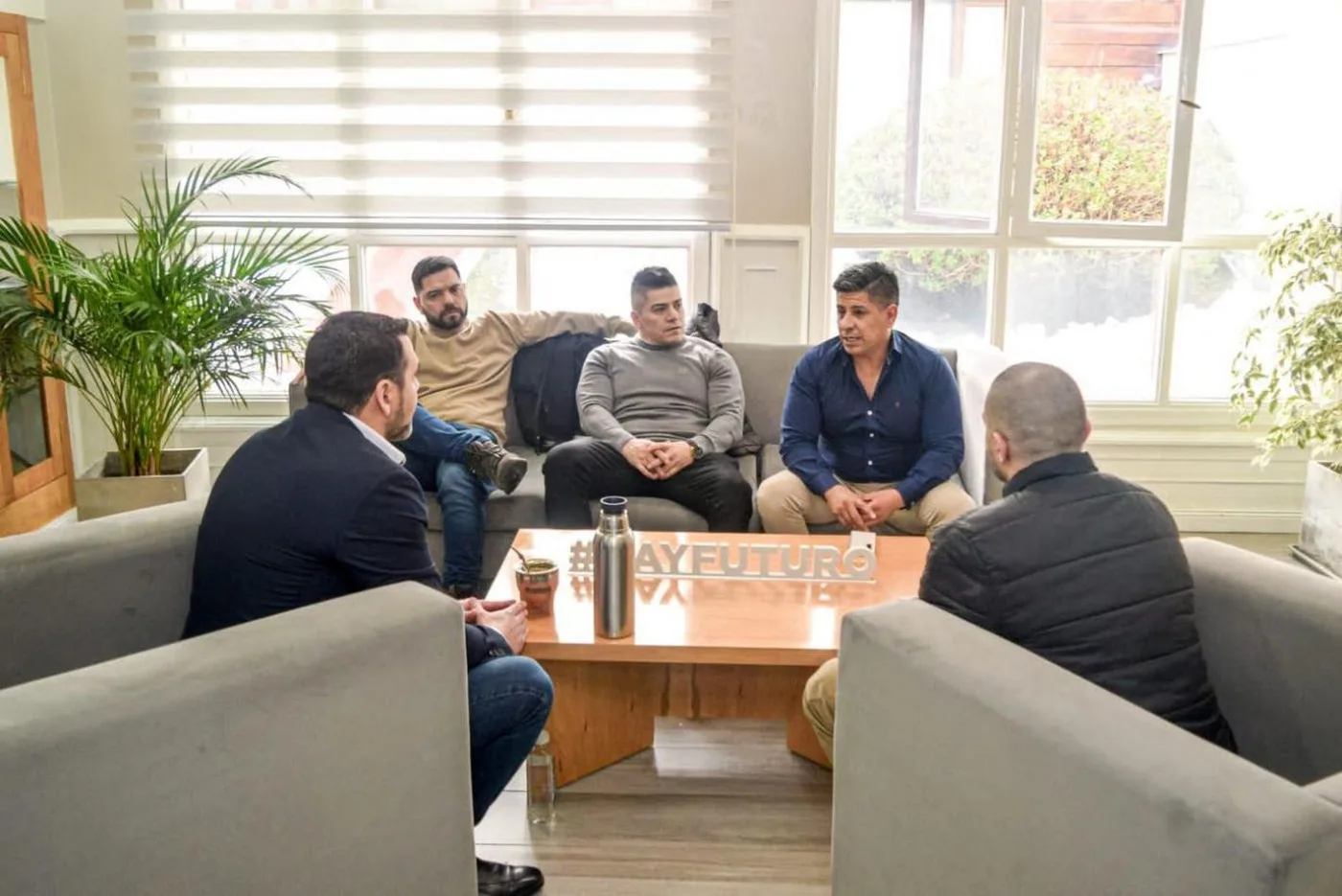 Vuoto se reunió con el referentes de UOTEP y UTHGRA.