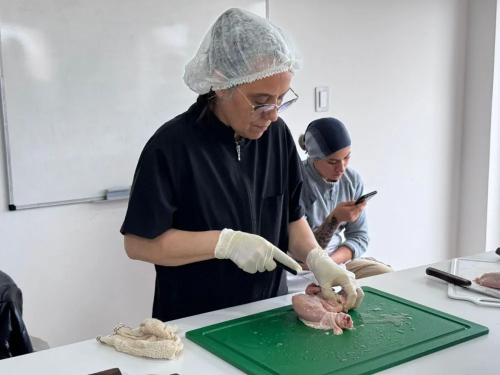 El municipio brindó un taller de recetas navideñas saludables