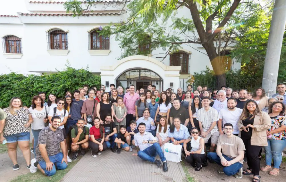 Familias celebraron la inauguración de la Casa de Jóvenes Fueguinos y Santacruceños