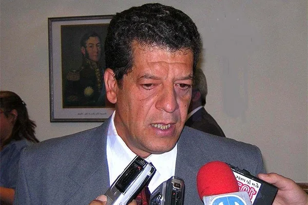 garramuño le quitó importancia a las críticas de sus rivales de campaña.