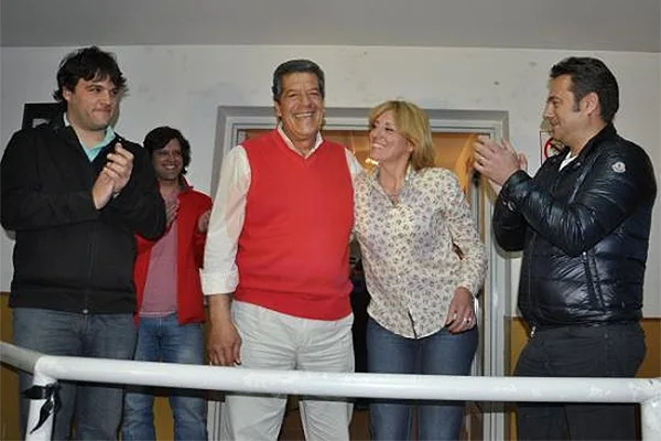Jorge Garramuño celebró el triunfo en la capital provincial.