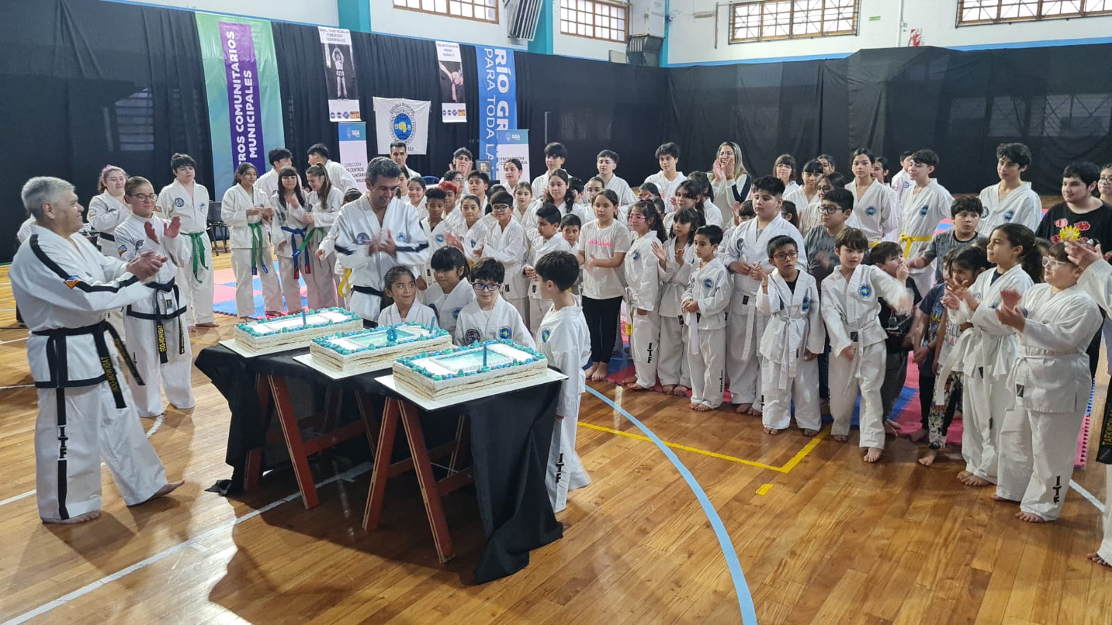 Escuela Municipal de Taekwon-do ITF festejó sus 8 años con una gran exhibición