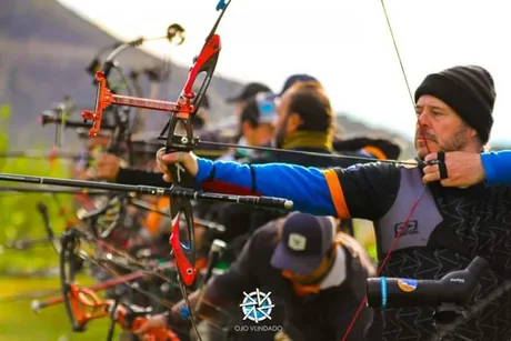 Torneo homologatorio/rankeable modalidad Aire Libre organizado por el club Amigos del Tiro con Arco Comodoro Rivadavia (ATAC).
