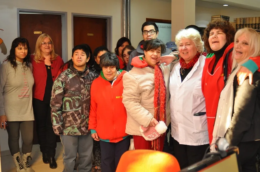 Alumnos del CAAD visitaron a biblioteca "El Muelle"