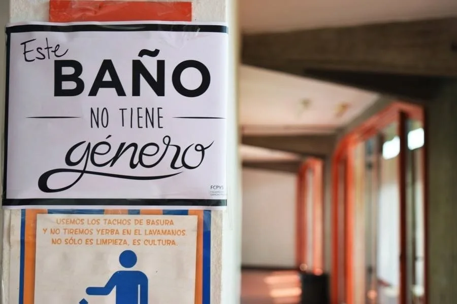 Una Facultad mendocina abrió un baño sin distinción de géneros