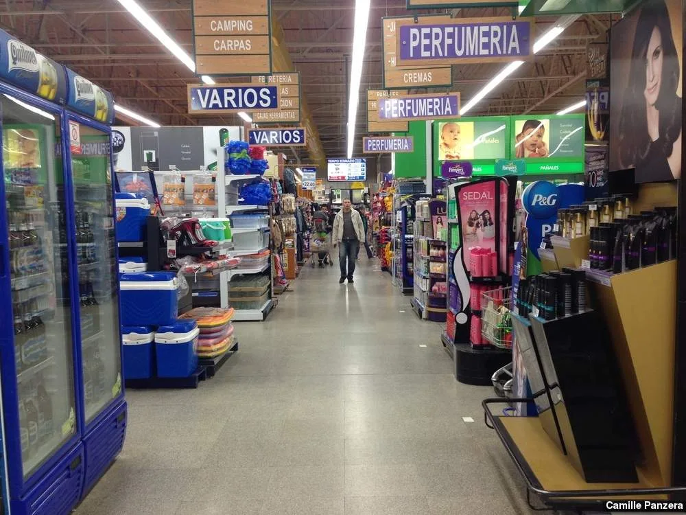 Comprar en un súper de Ushuaia cuesta menos que en Buenos Aires
