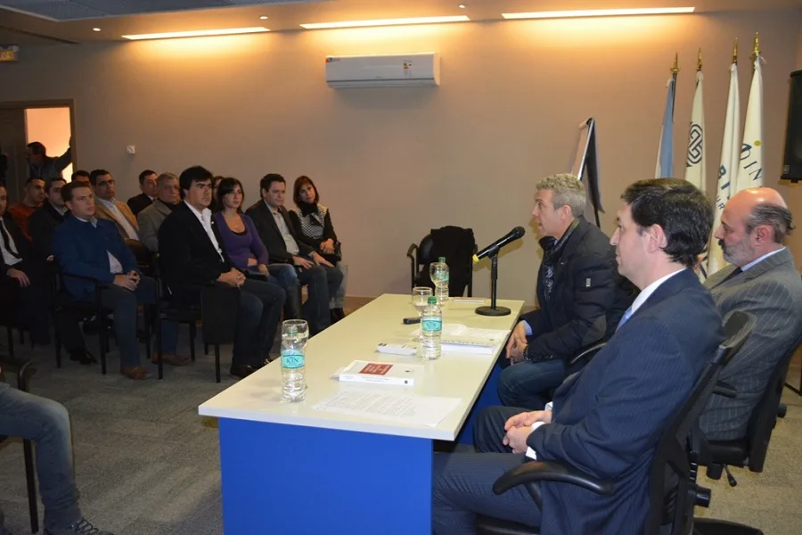 Presentaron la obra “La emoción Violenta como Causal de Inculpabilidad”