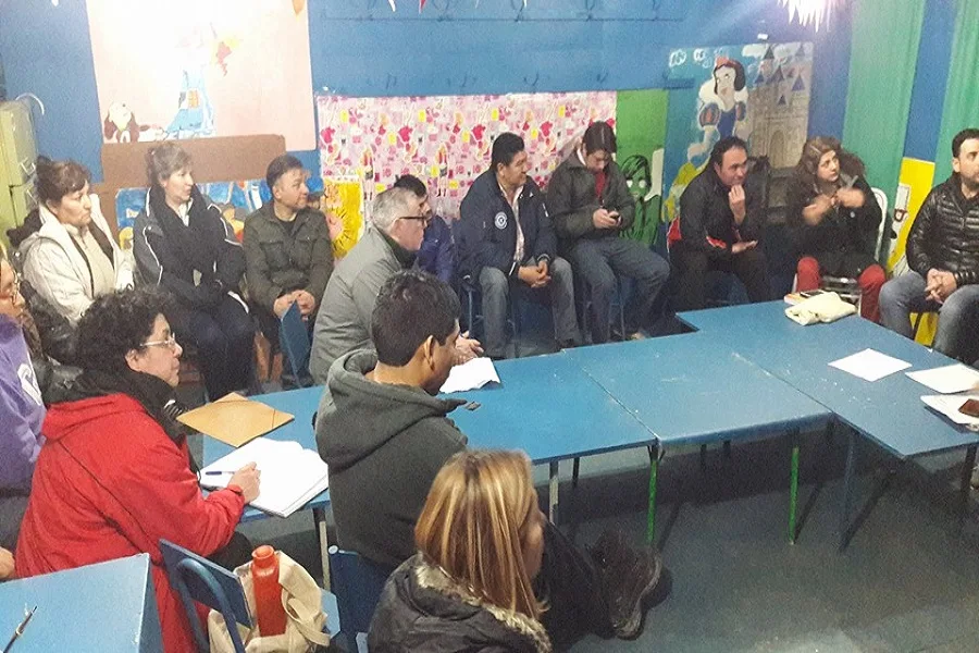 El Municipio coordina trabajo multidiciplinario en barrios de la Margen Sur 