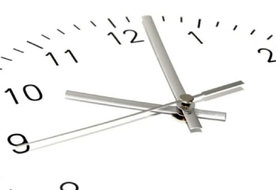 Este sábado 13 de agosto cambia la hora en Chile