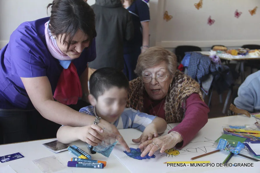 Estimulación temprana: Jornadas recreativas para chicos en tratmiemto