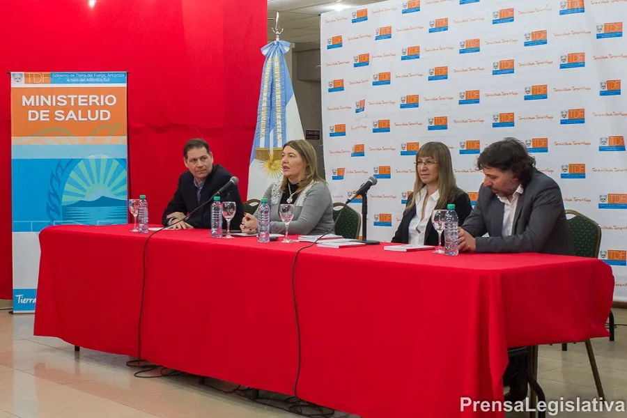 Salud Mental: Presentan libro sobre autismo y psicosis en la infancia