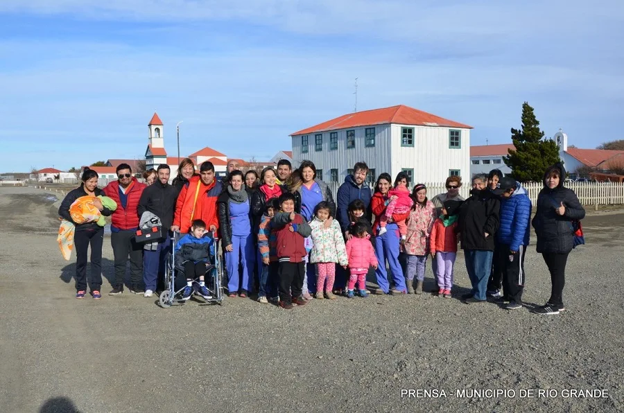 Pacientes pediátricos del "Mamá Margarita", de paseo recreativo