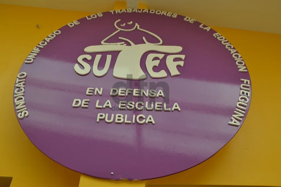 Por hostigador: Deberán reubicar a dirigente del SUTEF Víctor Marín
