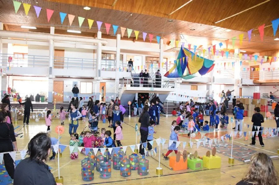 Educación lanzó el programa “Semana Aniversario”