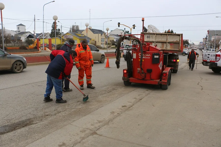 El Municipio realizó prueba piloto de un nuevo sistema de bacheo