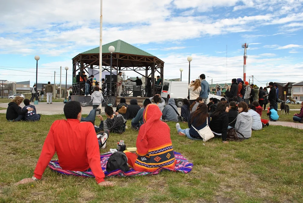 Gran recital de rock para festejar la Primavera y el día del Estudiante