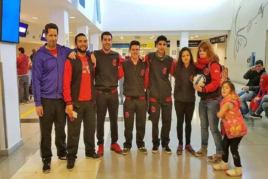 Jóvenes deportistas trajeron tres medallas de oro a Río Grande