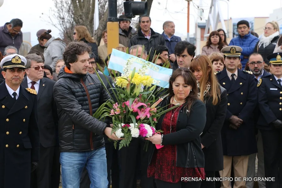 El Municipio de Río Grande acompañó el acto por la Independencia de Chile