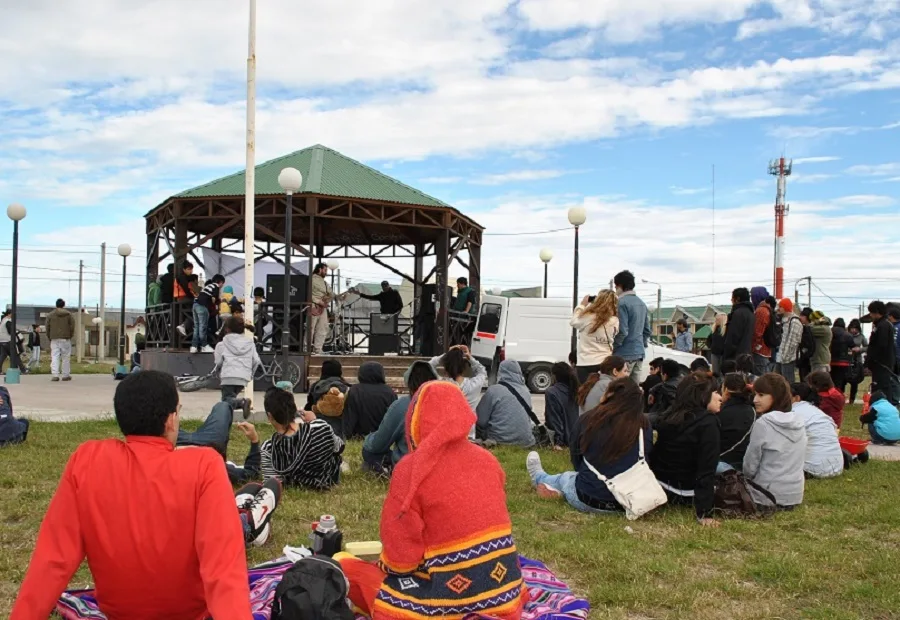 Arranca el recital "Rg Festival" en la plaza de los animales 