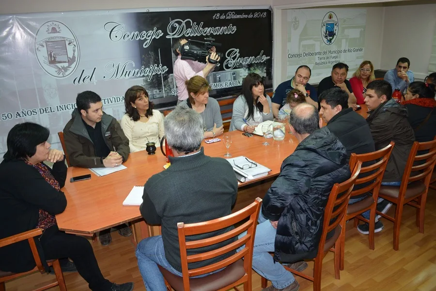 Concejales recibieron a referentes de la Margen Sur