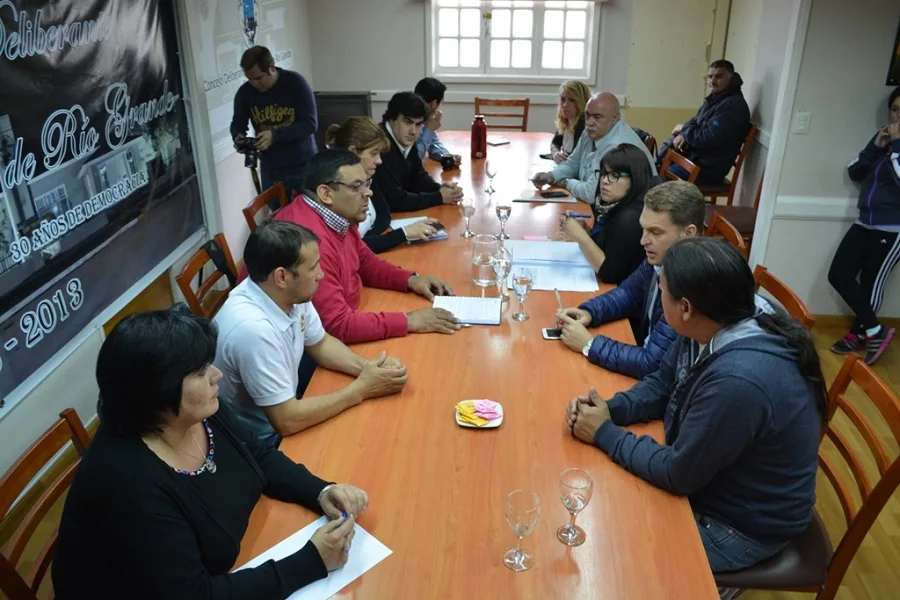 Concejales recibieron al sindicato de camioneros