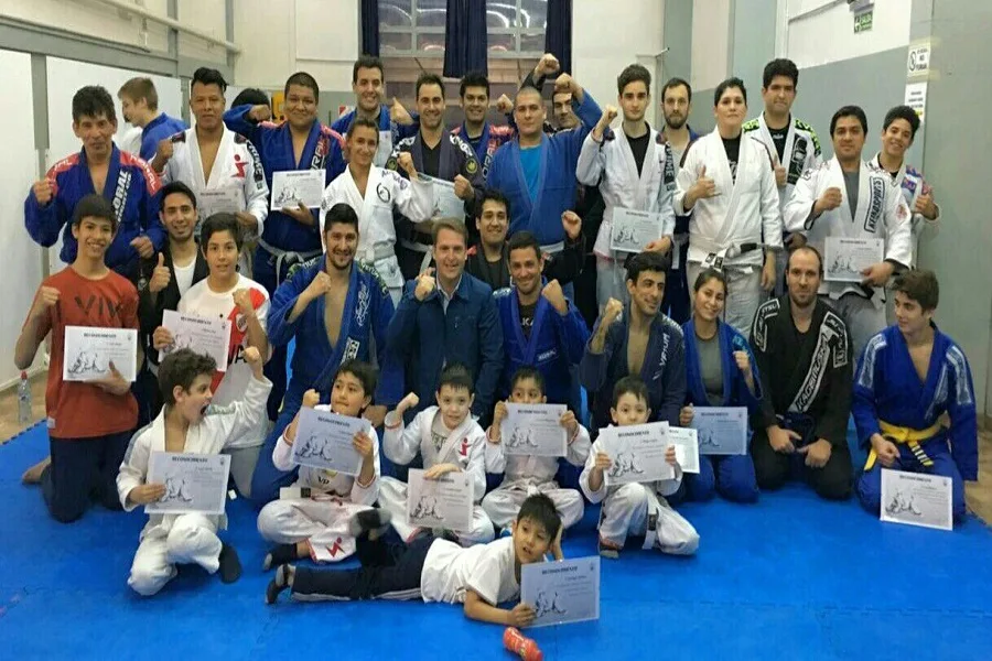 Von der Thusen reconoció a deportistas destacados de Jiu-Jitsu
