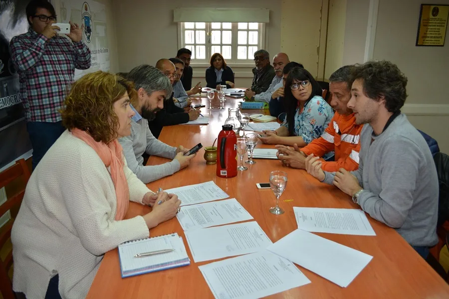 Proyecto de RCPE: Ediles recibieron a la Agencia de Deportes y Defensa Civil 
