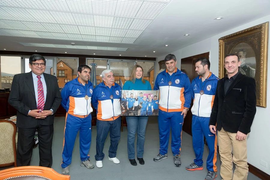 La Gobernadora recibió a integrantes de la Asociación de Bochófilos de Ushuaia