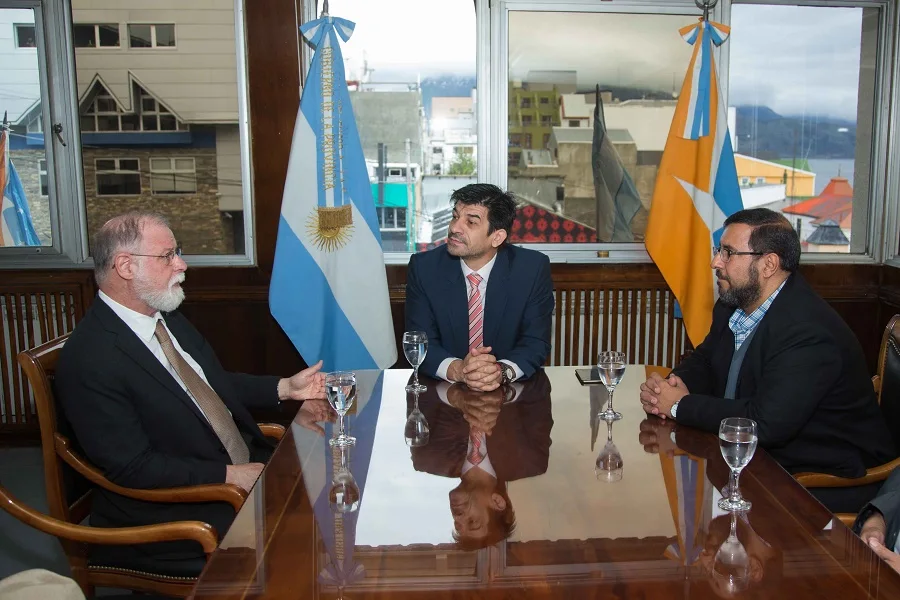 El Director de la Biblioteca Nacional visitó bibliotecas y museos de Tierra del Fuego