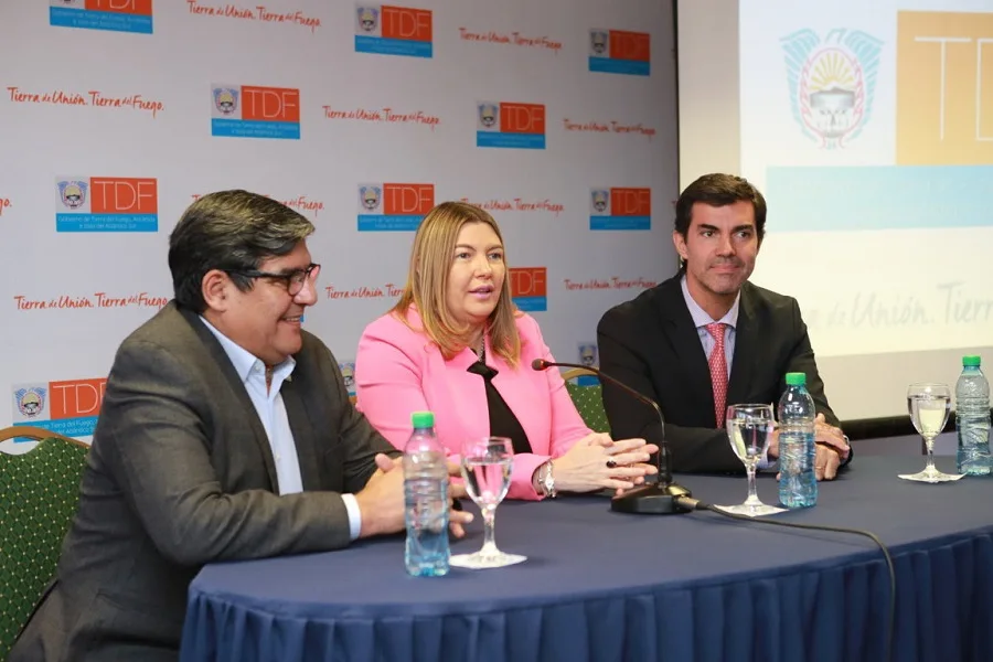 Bertone y Urtubey firmaron convenios de cooperación en Turismo
