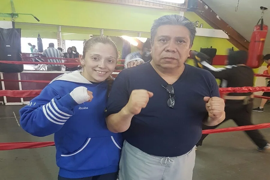 Rosita " Bombita" Alvarado debuta como profesional en el Centro Deportivo Municipal