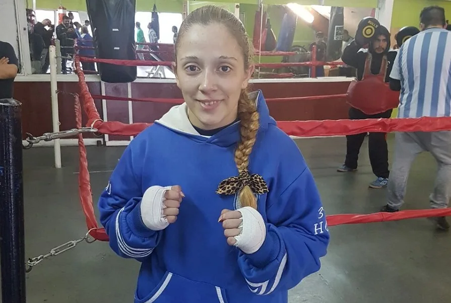 La boxeadora Rosita “Bombita" Alvarado debutará como profesional
