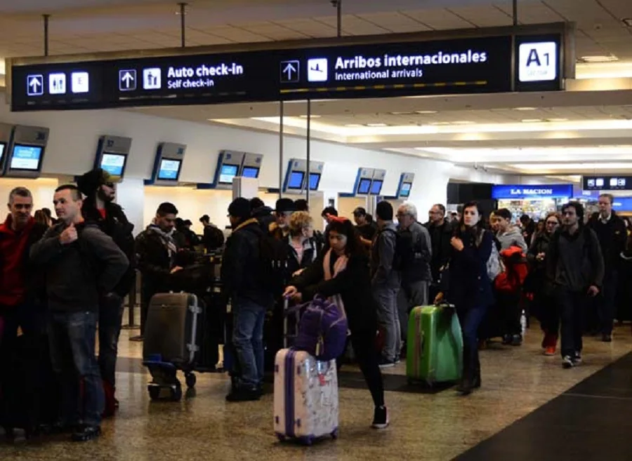 Cinco aerolíneas piden pista en el sur del país