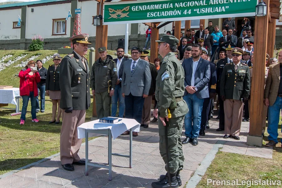 Se realizó el cambio de mando en la jefatura de Gendarmería Nacional