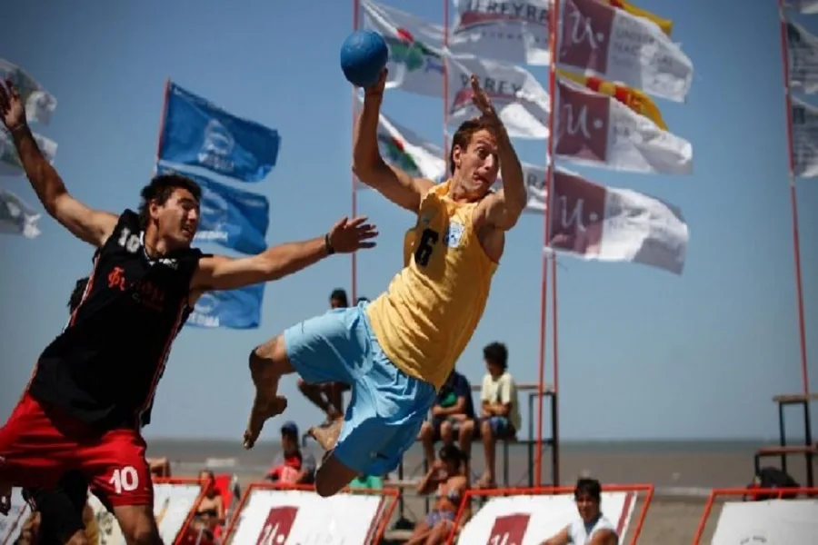 Destacada participación fueguina en los “Primeros Juegos Deportivos de Playa”