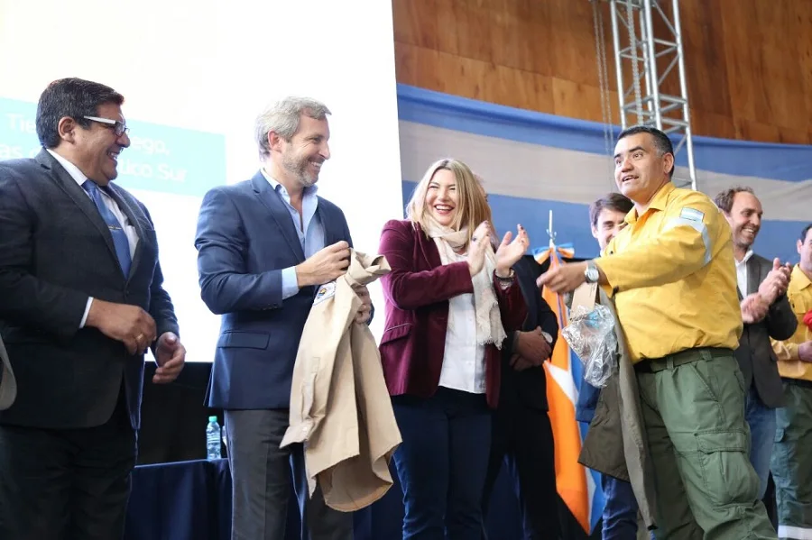 Más equipamiento para la prevención y lucha contra incendios forestales en Tierra del Fuego
