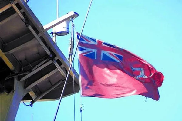 Buques de bandera inglesa, cada vez más aislados en aguas argentinas.