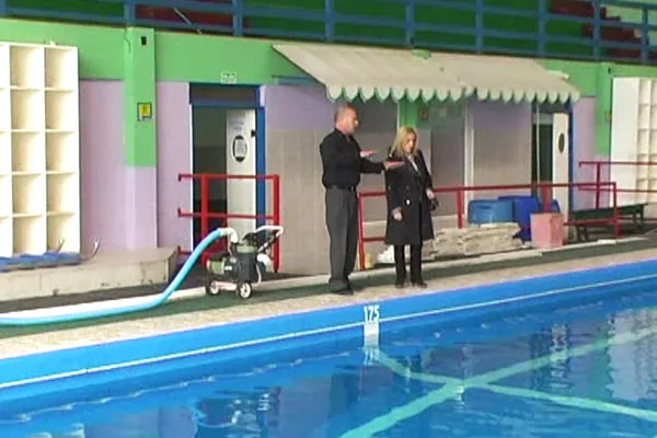 Guillén y Boyadjian durante la visita a las instalaciones del complejo.